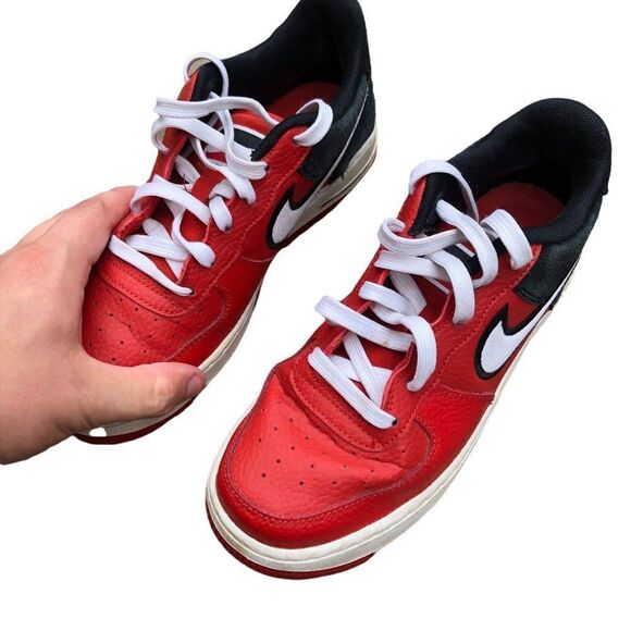 RARE 2018 Nike Air Force 1 Low Mystic Red Black Size 7.5 - Picture 6 of 16